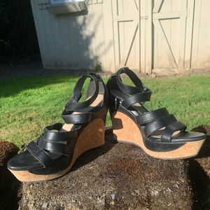 Ugg Dillion Cork Wedges 8